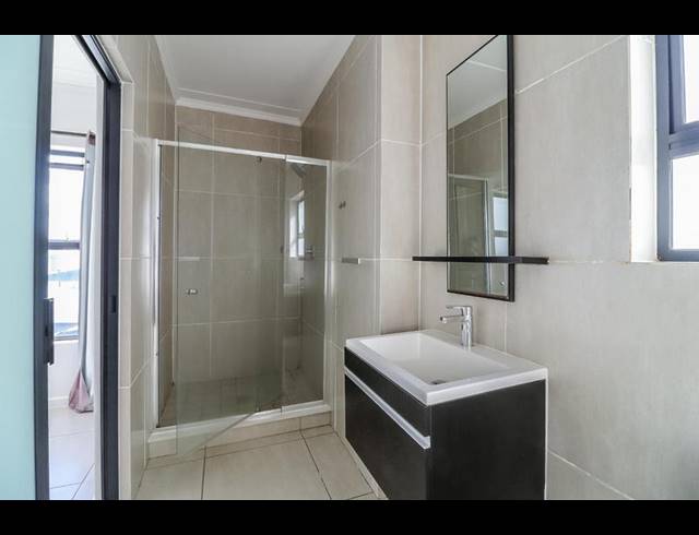 2 BEDROOM PROPERTY TO RENT IN GREENSTONE HILL